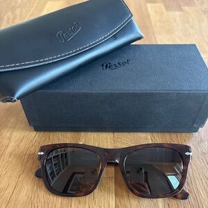 *like new* Persol Havana polarized sunglasses polar brown tortoise